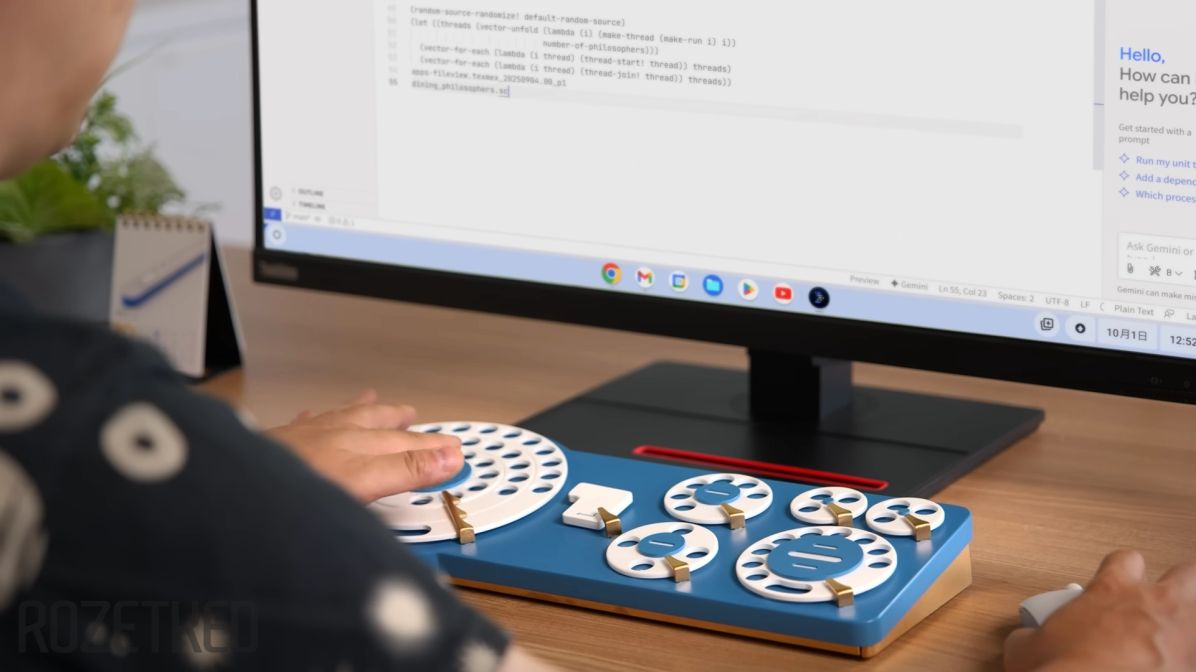 O Google criou um teclado para smartphone de estilo retro chamado Gboard.