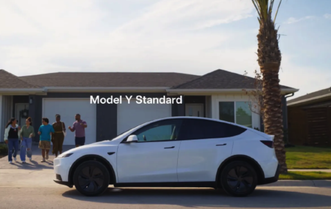 Tesla lança modelos Model 3 e Model Y de preço ligeiramente inferior, edição "Standard". T